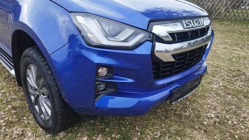 Gebraucht Isuzu D-Max 163 PS (119 kW) 2022 Blau Pickup