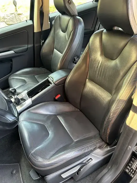 Gebraucht Volvo XC60 175 PS (128 kW) 2009 Schwarz SUV