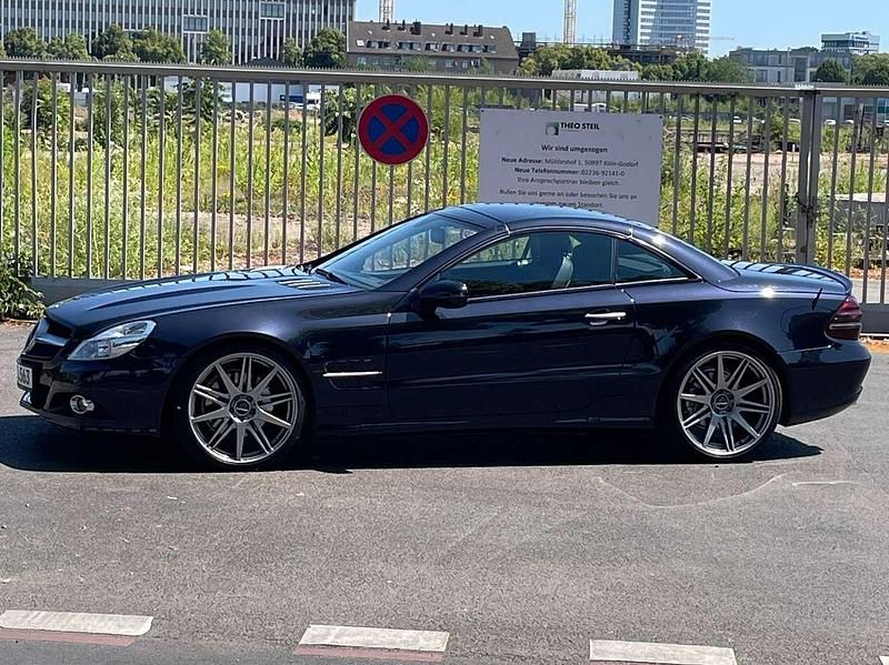 Schwarz Gebraucht 2009 Mercedes SL350 Cabrio | 29.900 € (Fairer Preis) - Bild 1/4