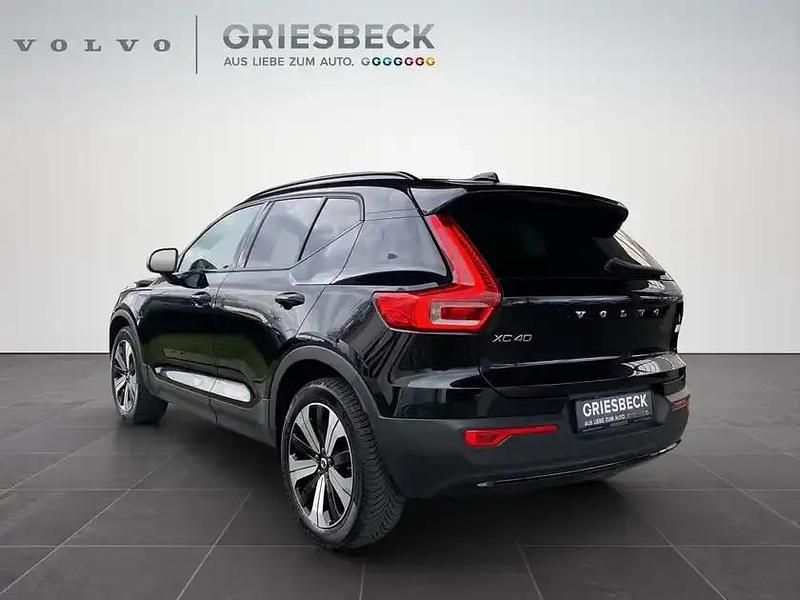Gebraucht Volvo C40 191 kW (261 PS) 2022 Onyx black / metallic SUV