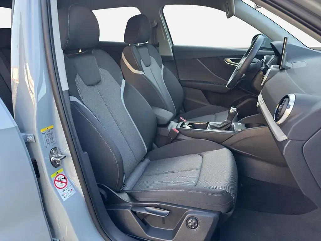 Gebraucht Audi Q2 Advanced Plus 150 PS (110 kW) 2025 Pfeilgrau perleffekt SUV