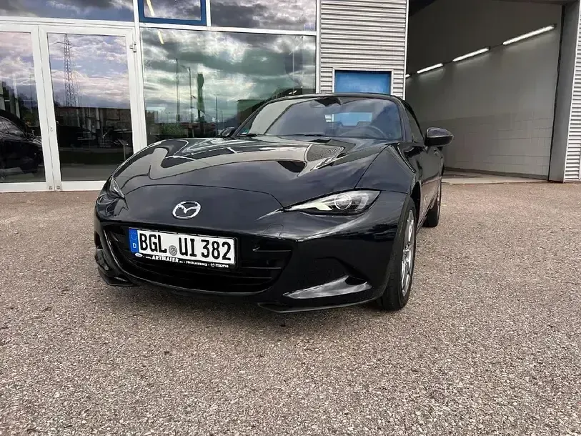Gebraucht Mazda MX5 Exclusive-Line 132 PS (97 kW) 2025 Schwarz Cabrio