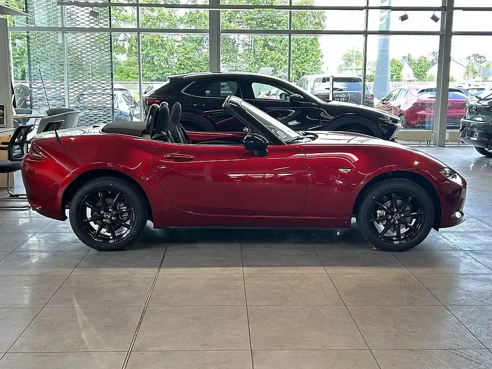 Neu Mazda MX5 Prime-Line 132 PS (97 kW) 2026 Rot Cabrio