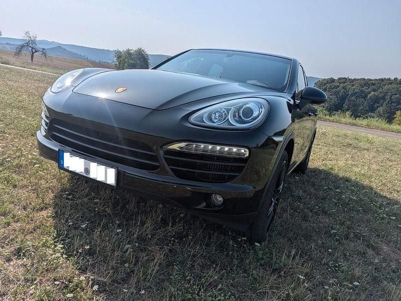 Gebraucht Porsche Cayenne 245 PS (180 kW) 2012 Schwarz SUV