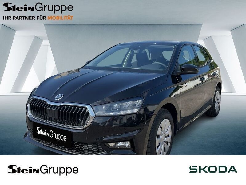 Schwarz magic perleffekt Neu 2024 Skoda Fabia Selection Limousine | 17.489 € (Fairer Preis) - Bild 1/4
