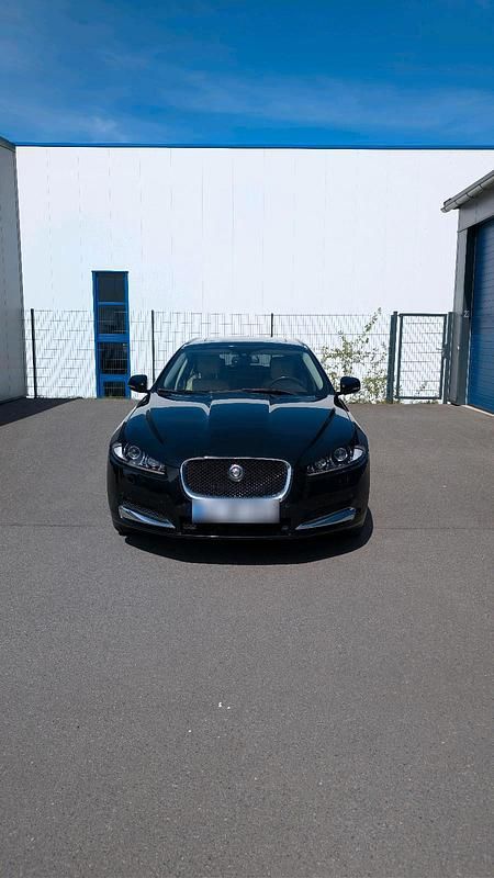 Second-hand Jaguar XF 2013 Negru Break