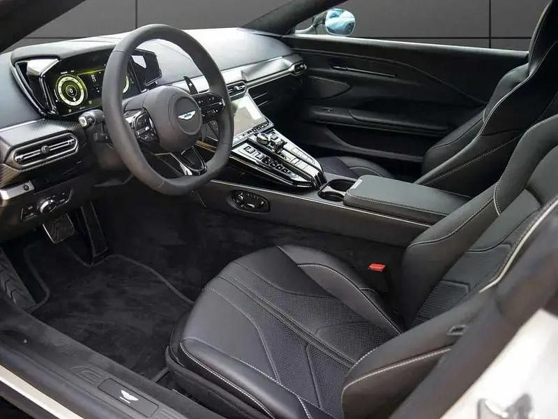 Gebraucht Aston Martin V8 Vantage 665 PS (489 kW) 2026 Weiß