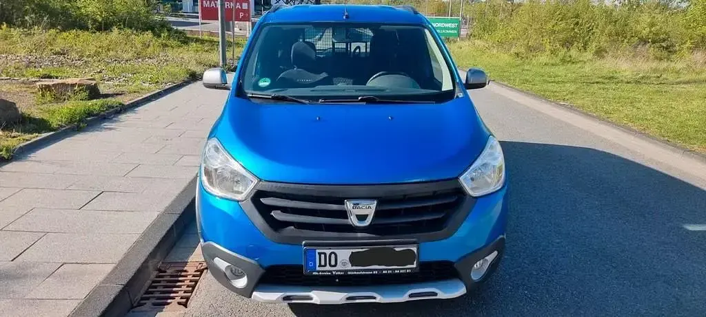 Gebraucht Dacia Lodgy Stepway 116 PS (85 kW) 2016 Blau Van / Kleinbus