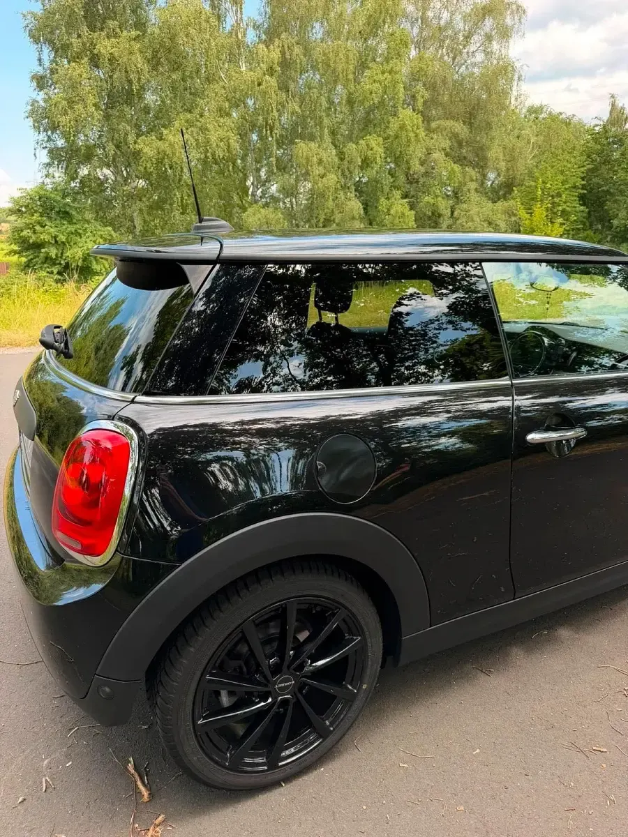 Gebraucht Mini ONE 102 PS (75 kW) 2019 Schwarz Kleinwagen