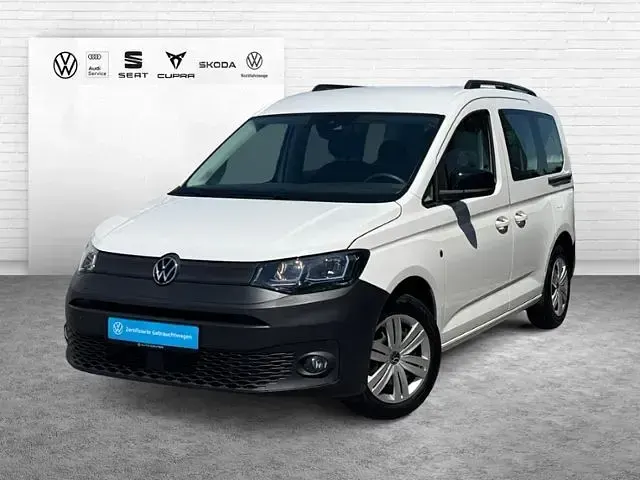 Gebraucht VW Caddy Basis 122 PS (89 kW) 2022 Weiß Van / Kleinbus