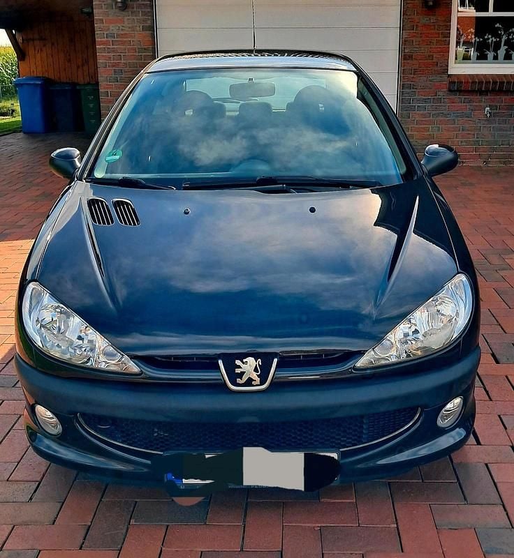 Schwarz Gebraucht 2006 Peugeot 206 Kleinwagen | 869 € (Guter Preis) - Bild 1/4