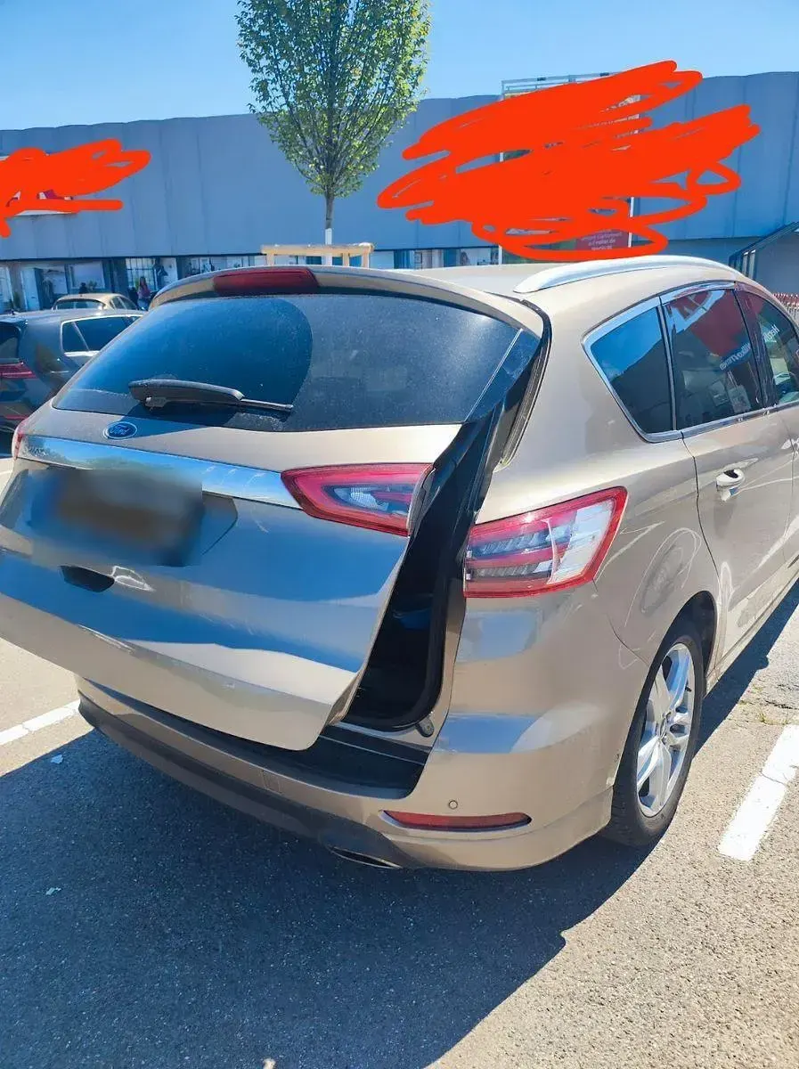 Gebraucht Ford S-MAX Titanium 241 PS (177 kW) 2019 Beige Van / Kleinbus