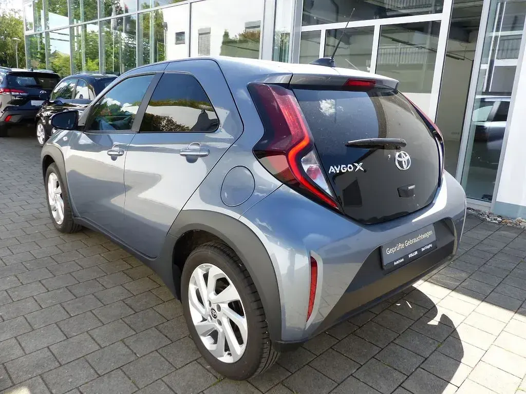 Gebraucht Toyota Aygo X 72 PS (52 kW) 2025 Blau SUV