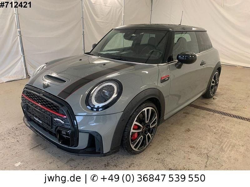 Moonwalk grey Gebraucht 2022 Mini John Cooper Works Kleinwagen | 28.950 € (Fairer Preis) - Bild 1/4