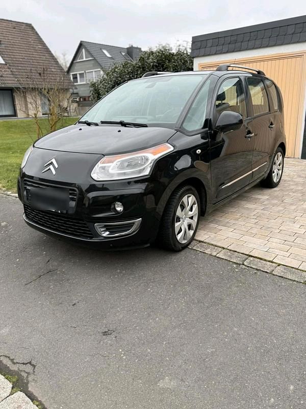 Braun Gebraucht 2010 Citroën C3 Picasso Van / Kleinbus | 2.250 € (Guter Preis) - Bild 1/4