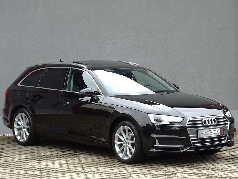 Gebraucht Audi A4 Sport 150 PS (110 kW) 2019 Schwarz Kombi
