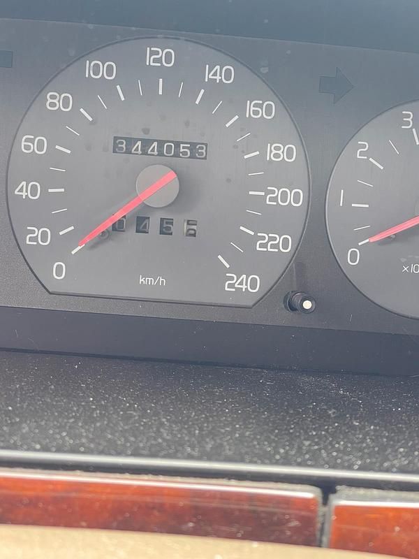 Gebraucht Volvo 965 125 PS (91 kW) 1996 Violet Kombi