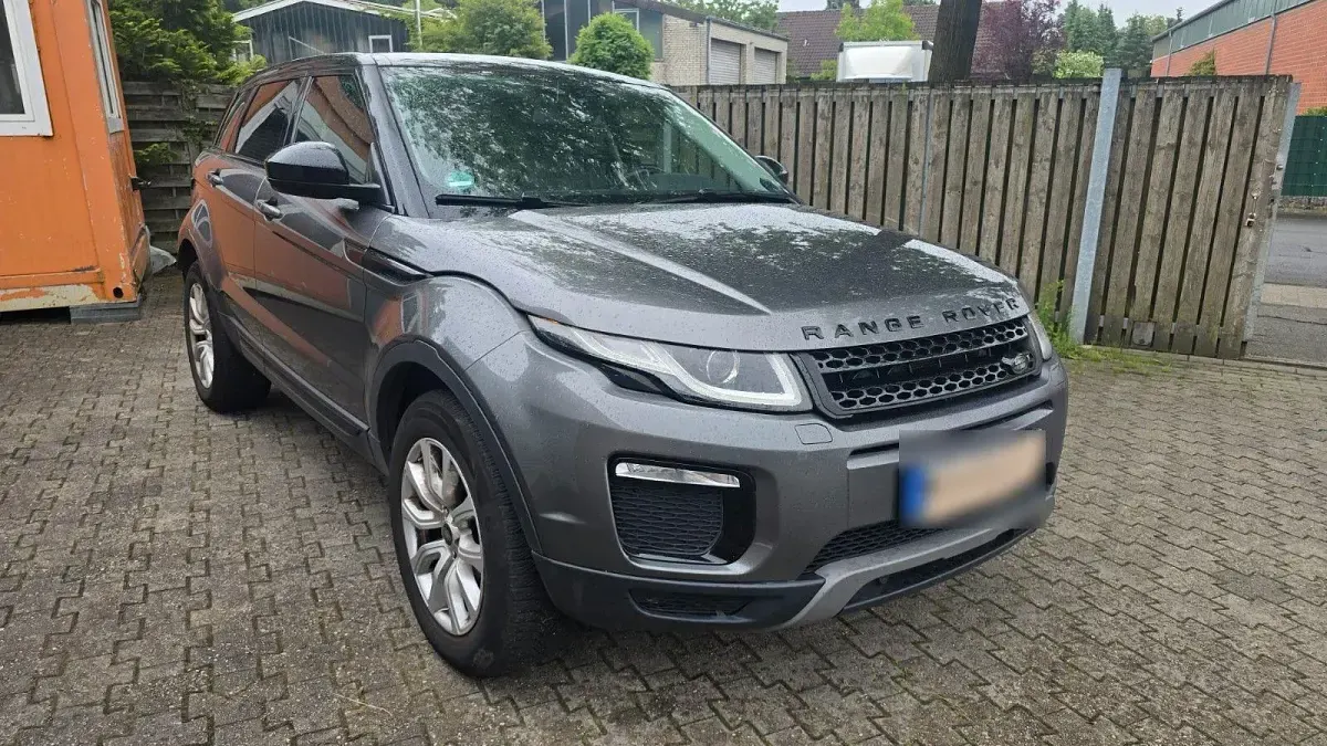 Gebraucht Land Rover Range Rover evoque 150 PS (110 kW) 2019 Grau SUV