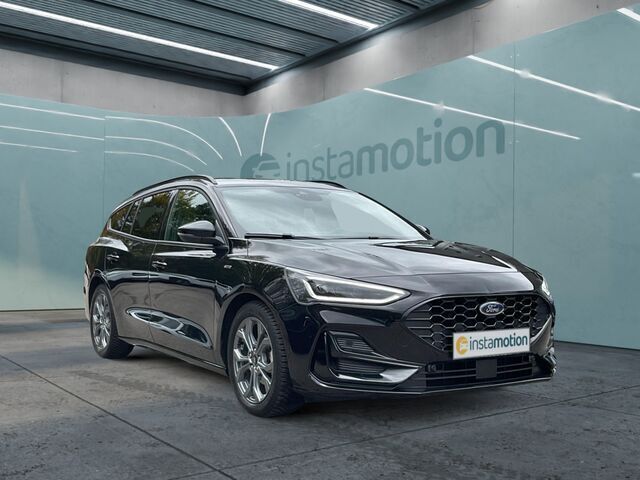 Schwarz Gebraucht 2023 Ford Focus ST-Line Kombi | 27.050 € (Etwas zu teuer) - Bild 1/2