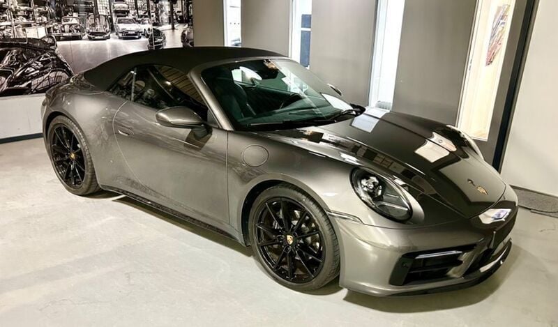 Gebraucht Porsche 992 Sport 385 PS (283 kW) 2021 Grau Cabrio
