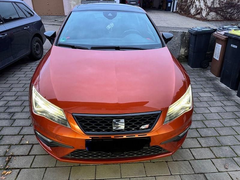 Gebraucht Seat Leon CUPRA 300 PS (220 kW) 2018 Orange Limousine