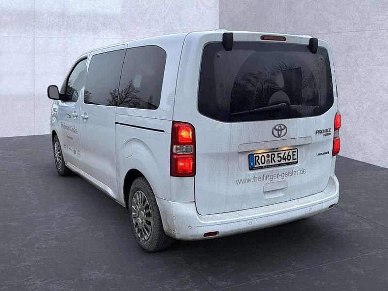 Gebraucht Toyota Proace 100 kW (136 PS) 2025 Icy white Van / Kleinbus