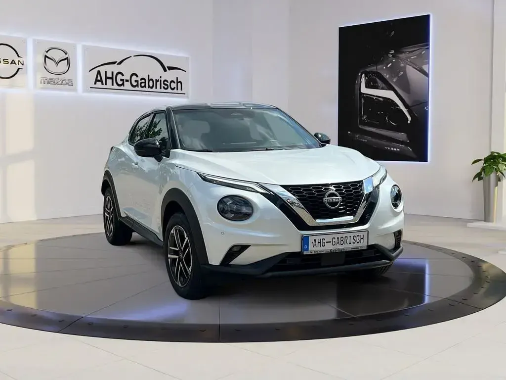 Gebraucht Nissan Juke N-Connecta 114 PS (83 kW) 2025 Schwarz SUV