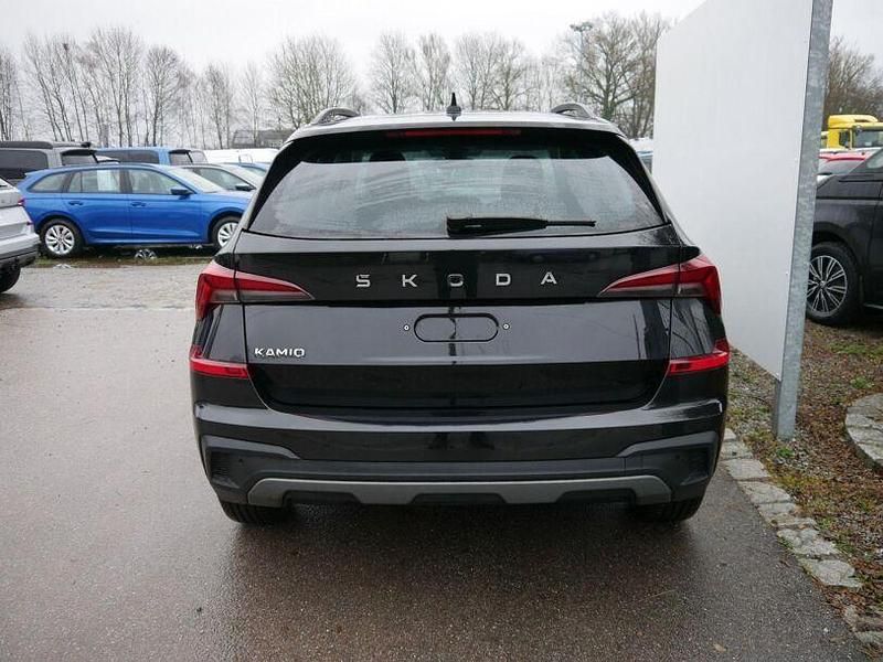 Neu Skoda Kamiq 2026 Grau SUV