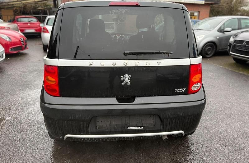 Gebraucht Peugeot 1007 109 PS (80 kW) 2008 Schwarz Van / Kleinbus