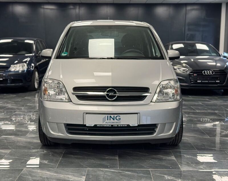 Silber Gebraucht 2005 Opel Meriva Cosmo Van / Kleinbus | 3.999 € (Fairer Preis) - Bild 1/4