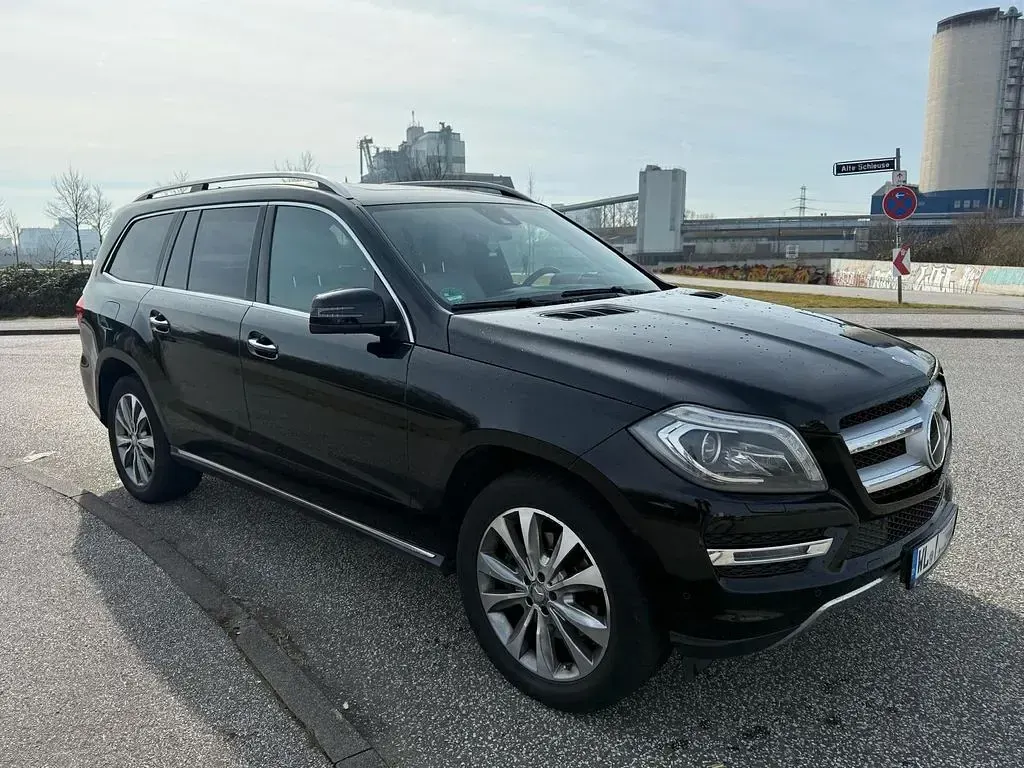 Gebraucht Mercedes GL350 258 PS (189 kW) 2015 Schwarz SUV