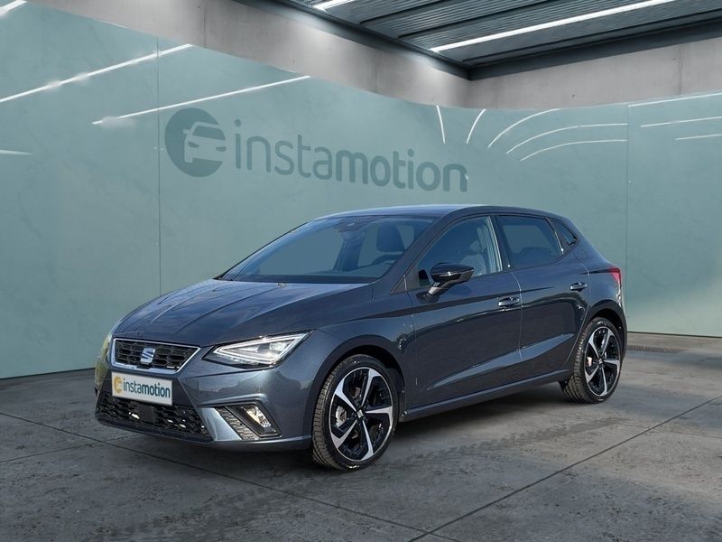 Grau Gebraucht 2024 Seat Ibiza FR Limousine | 19.590 € (Fairer Preis) - Bild 1/3