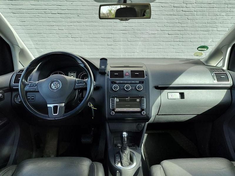 Gebraucht VW Touran Highline 170 PS (125 kW) 2012 Schwarz Van / Kleinbus