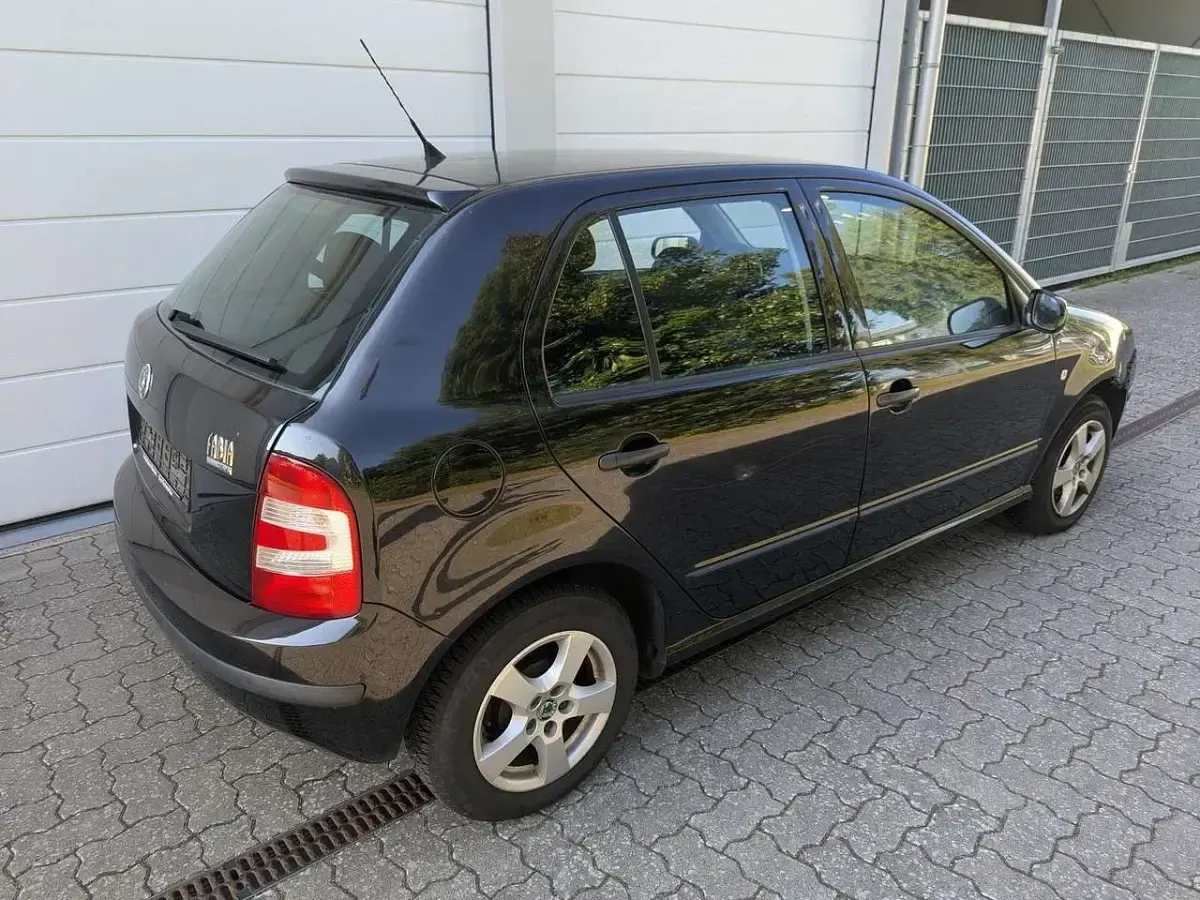 Gebraucht Skoda Fabia 75 PS (55 kW) 2005 Schwarz Limousine