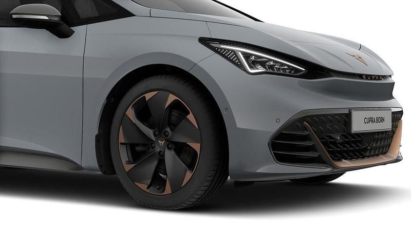 Neu Cupra Born 169 kW (231 PS) 2026 Grau Kleinwagen