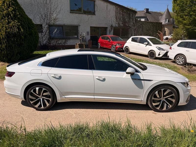 Brugt VW Arteon R-line 239 HK (175 kW) 2019 Hvid Hatchback