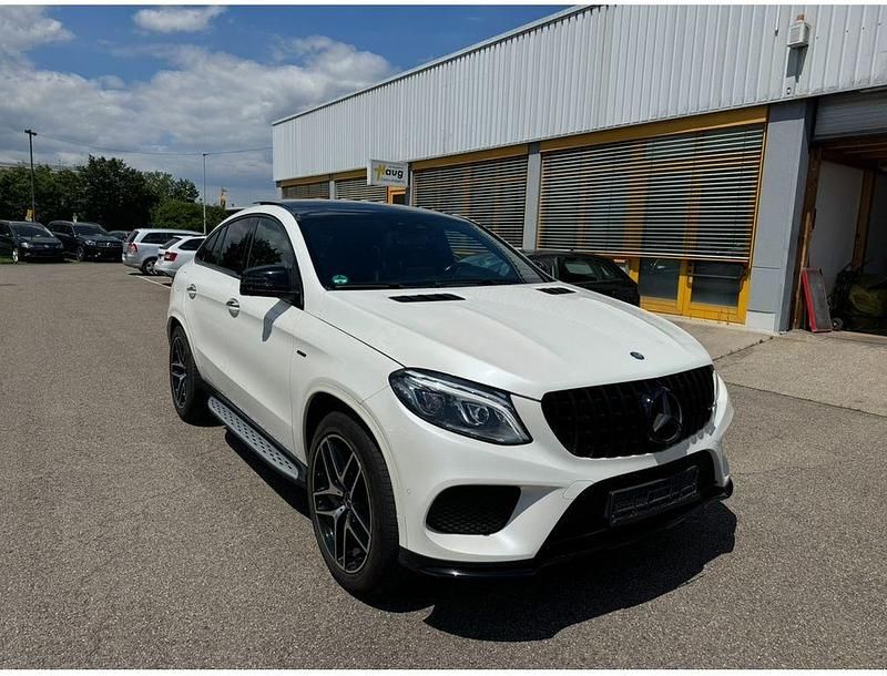 Gebraucht Mercedes GLE43 AMG AMG 367 PS (269 kW) 2015 Weiß Limousine