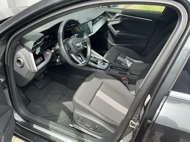 Gebraucht Audi A3 Advanced Plus 204 PS (150 kW) 2023 H1 manhattangrau metallic Limousine