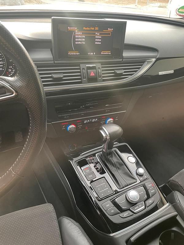 Gebraucht Audi A6 S-Line 204 PS (150 kW) 2012 Grau Kombi