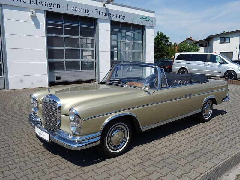 Gebraucht Mercedes 300 SE 170 PS (125 kW) 1964 Beige Cabrio