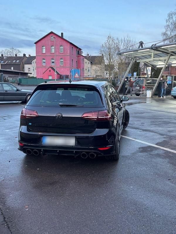 Gebraucht VW Golf VII R 300 PS (220 kW) 2016 Schwarz Limousine