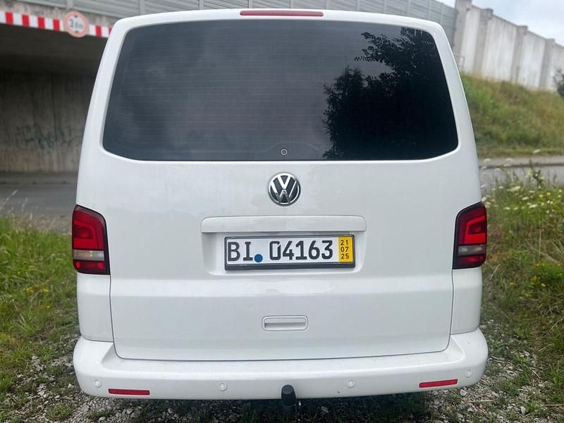 Second-hand VW Multivan Edition 179 CP (131 kW) 2011 Alb Monovolum