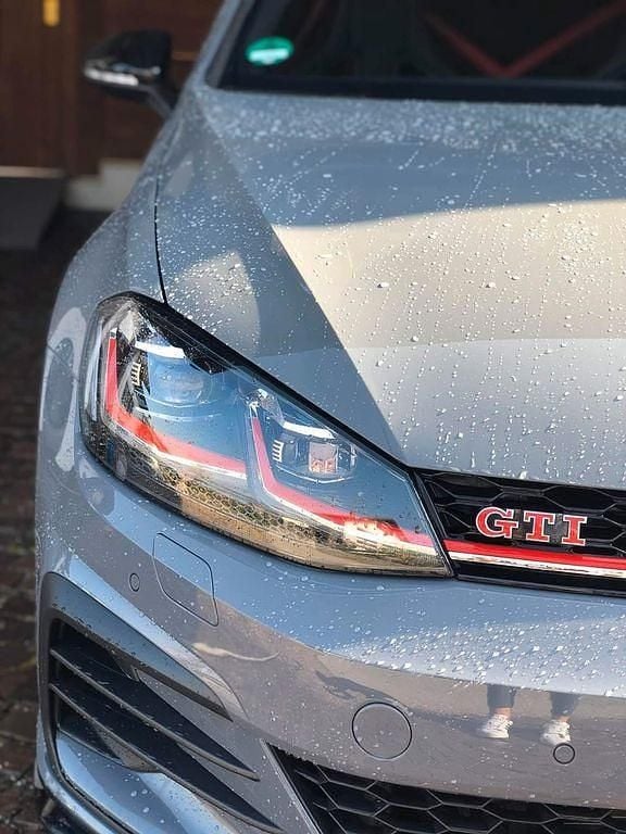 Gebraucht VW Golf VII GTI 290 PS (213 kW) 2019 Grau Limousine