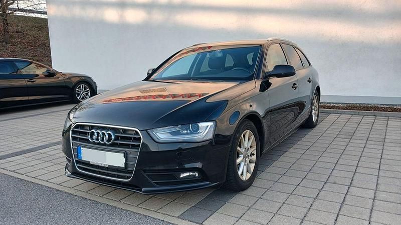 Gebraucht Audi A4 Ambition 204 PS (150 kW) 2013 Schwarz Kombi