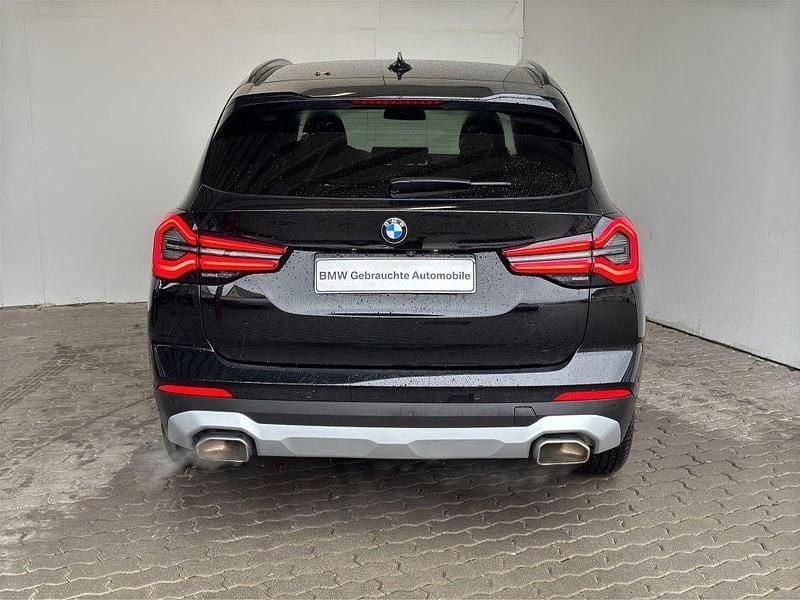 Gebraucht BMW X3 Sport Line 184 PS (135 kW) 2023 Schwarz SUV