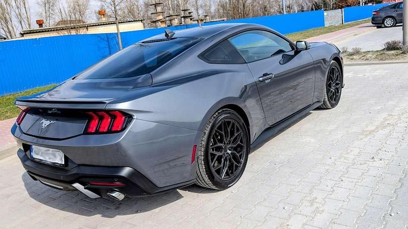 Gebraucht Ford Mustang Fastback 315 PS (231 kW) 2024 Grau Coupé