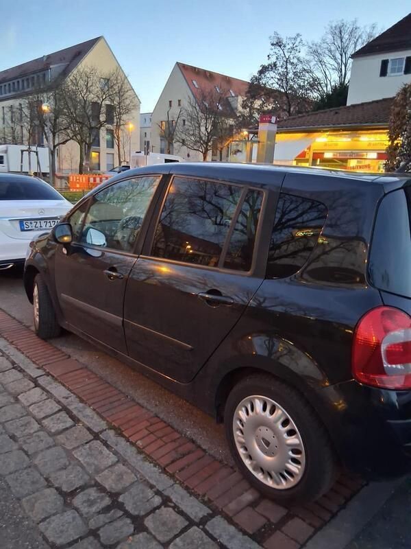 Schwarz Gebraucht 2008 Renault Modus Van / Kleinbus | 2.000 € - Bild 1/4