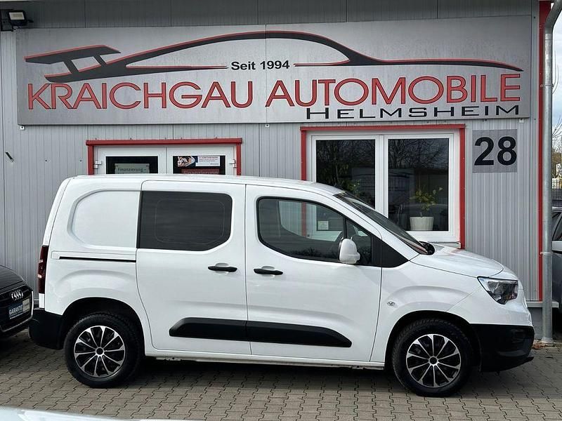 Gebraucht Opel Combo 102 PS (75 kW) 2021 Weiß Van / Kleinbus