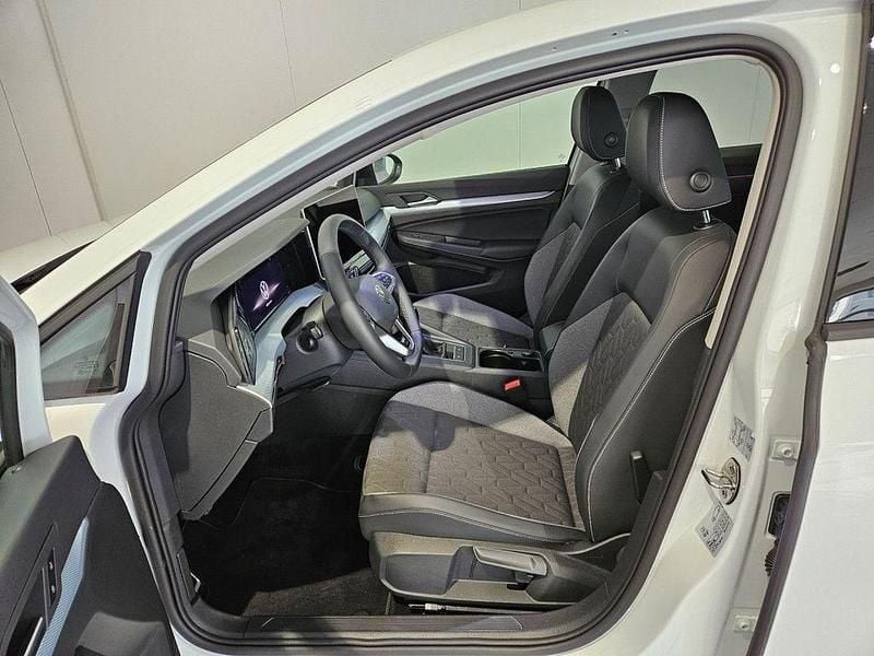 Gebraucht VW Golf VIII Goal 150 PS (110 kW) 2025 Weiss Limousine