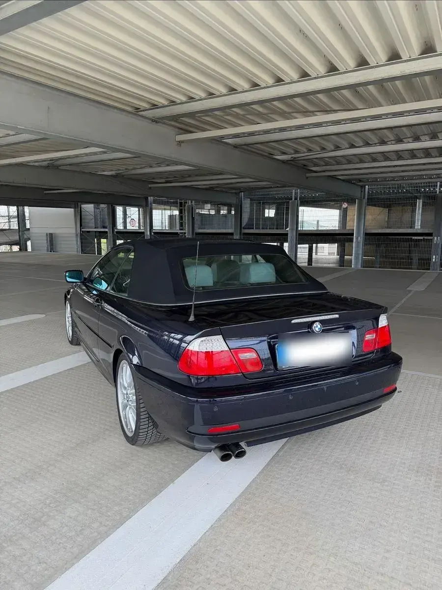 Gebraucht BMW 330 Cabriolet 231 PS (169 kW) 2003 Blau Cabrio